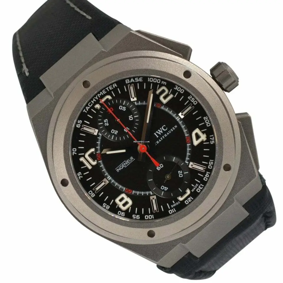 watches-329131-28492738-z09lci2557e2n6sy41xnv660-ExtraLarge.webp