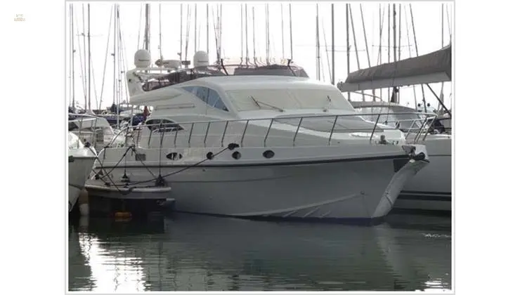 yachts-70999-M-210430MM01_0.webp