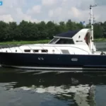 yachts-71002-M-080708HB01_0.webp
