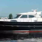 yachts-71031-M-210309MM01_0.webp