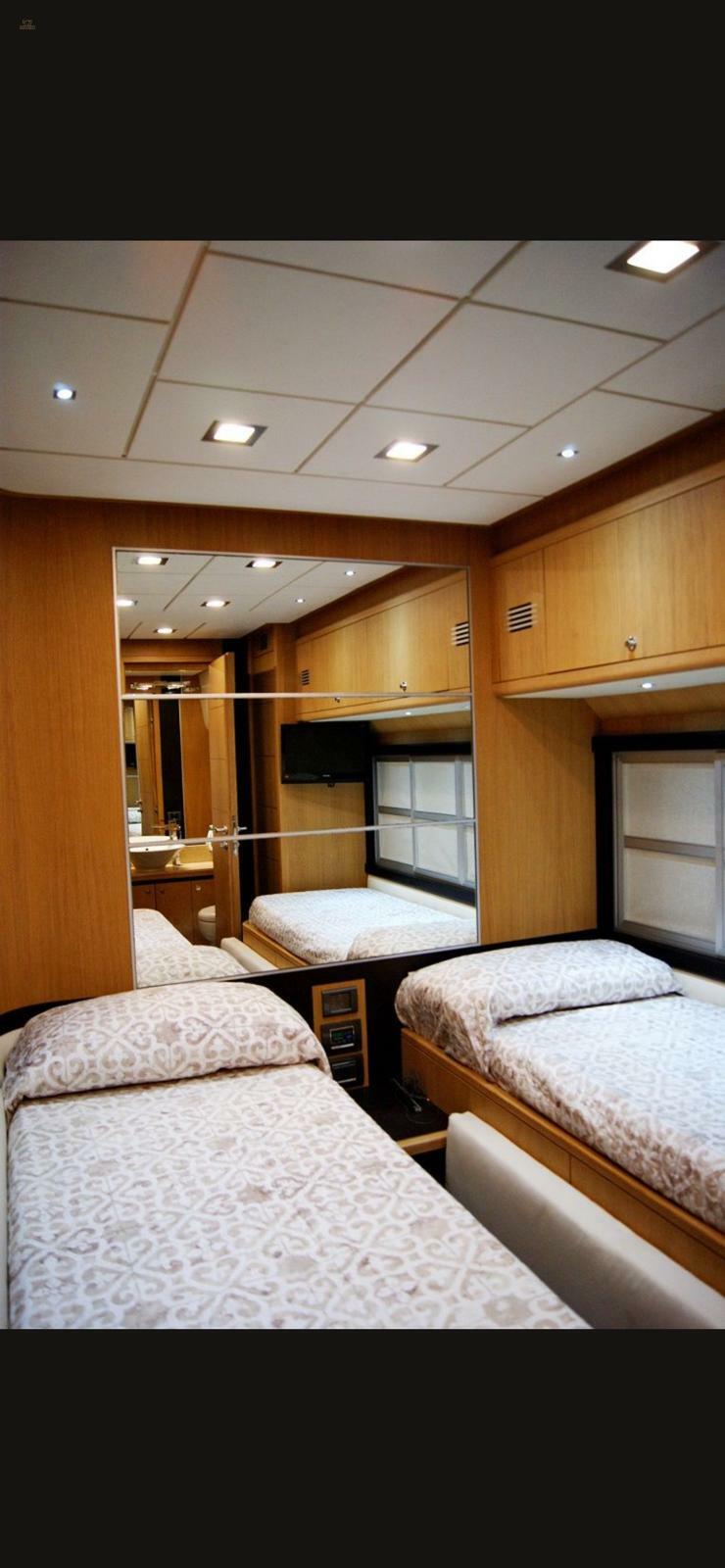 yachts-94916-363753_10.jpg