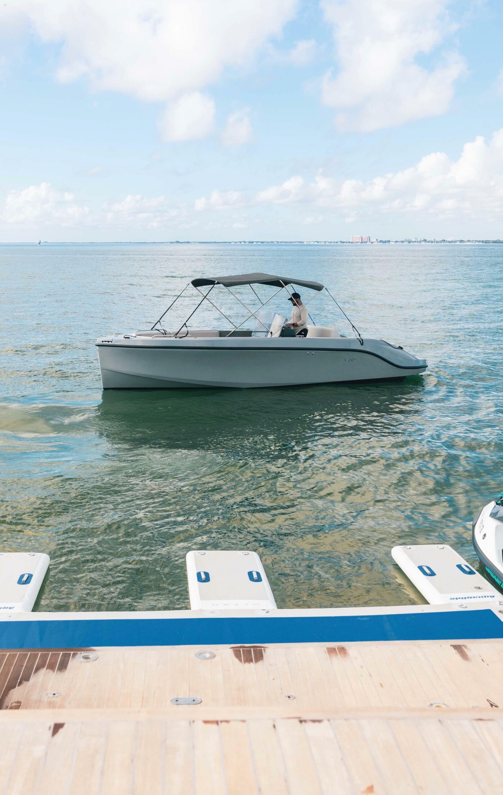 yachts-95010-363997_22.jpg