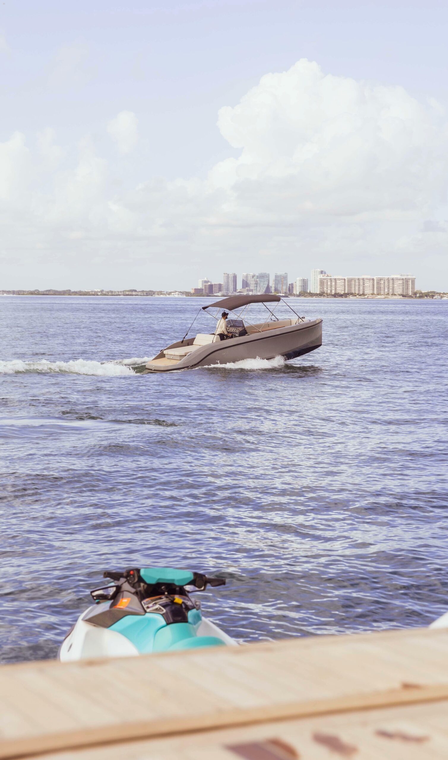 yachts-95010-363997_24.jpg
