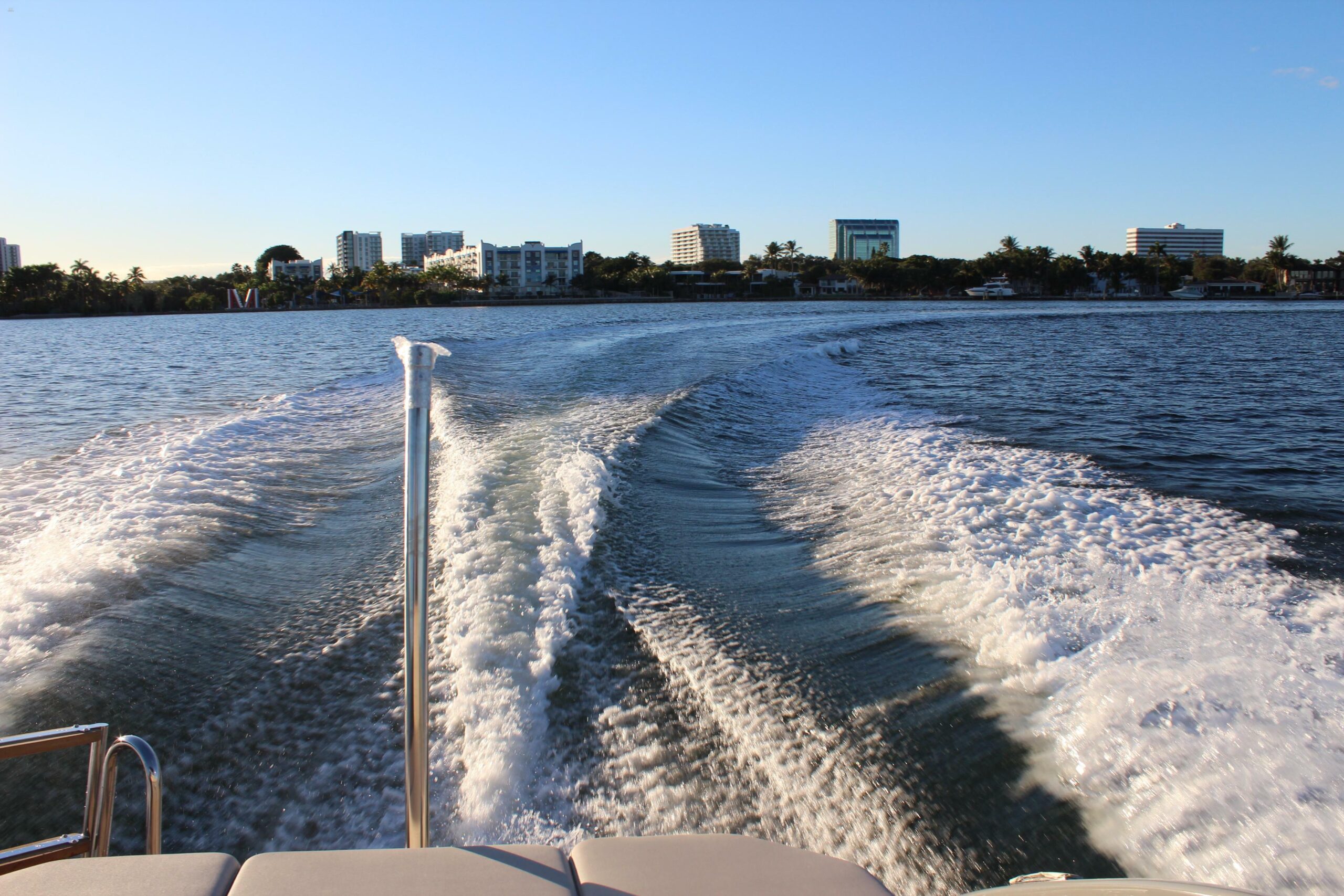 yachts-95010-363997_29.jpg