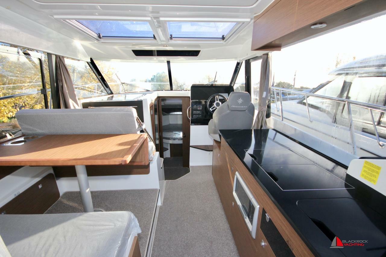 yachts-95013-364001_7.jpg
