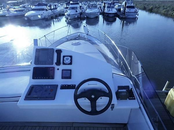 Bruce Roberts Euro 1200