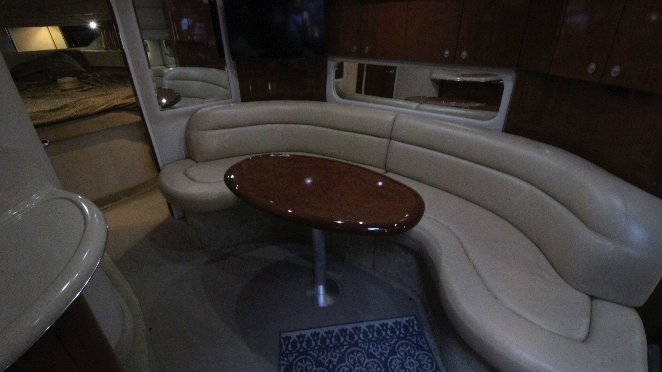 yachts-95078-364177_11.jpg