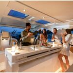 Jeanneau DB 43 inboard - cockpit galley