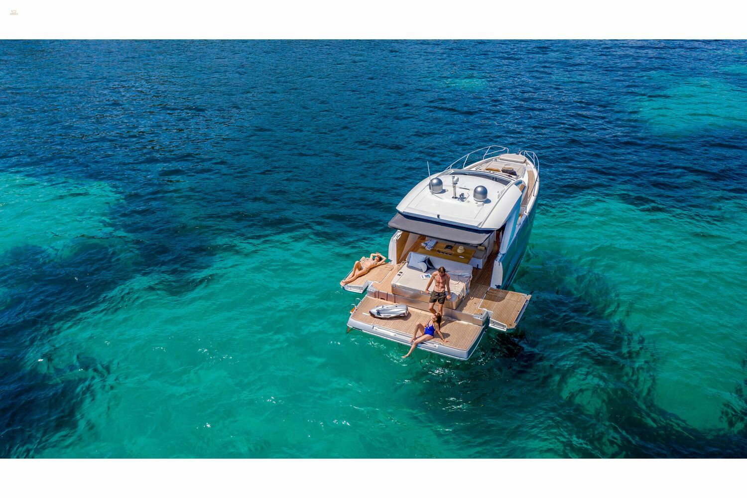 Jeanneau DB 43 inboard - view from high above