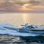 Jeanneau DB 43 inboard - cruising on the water