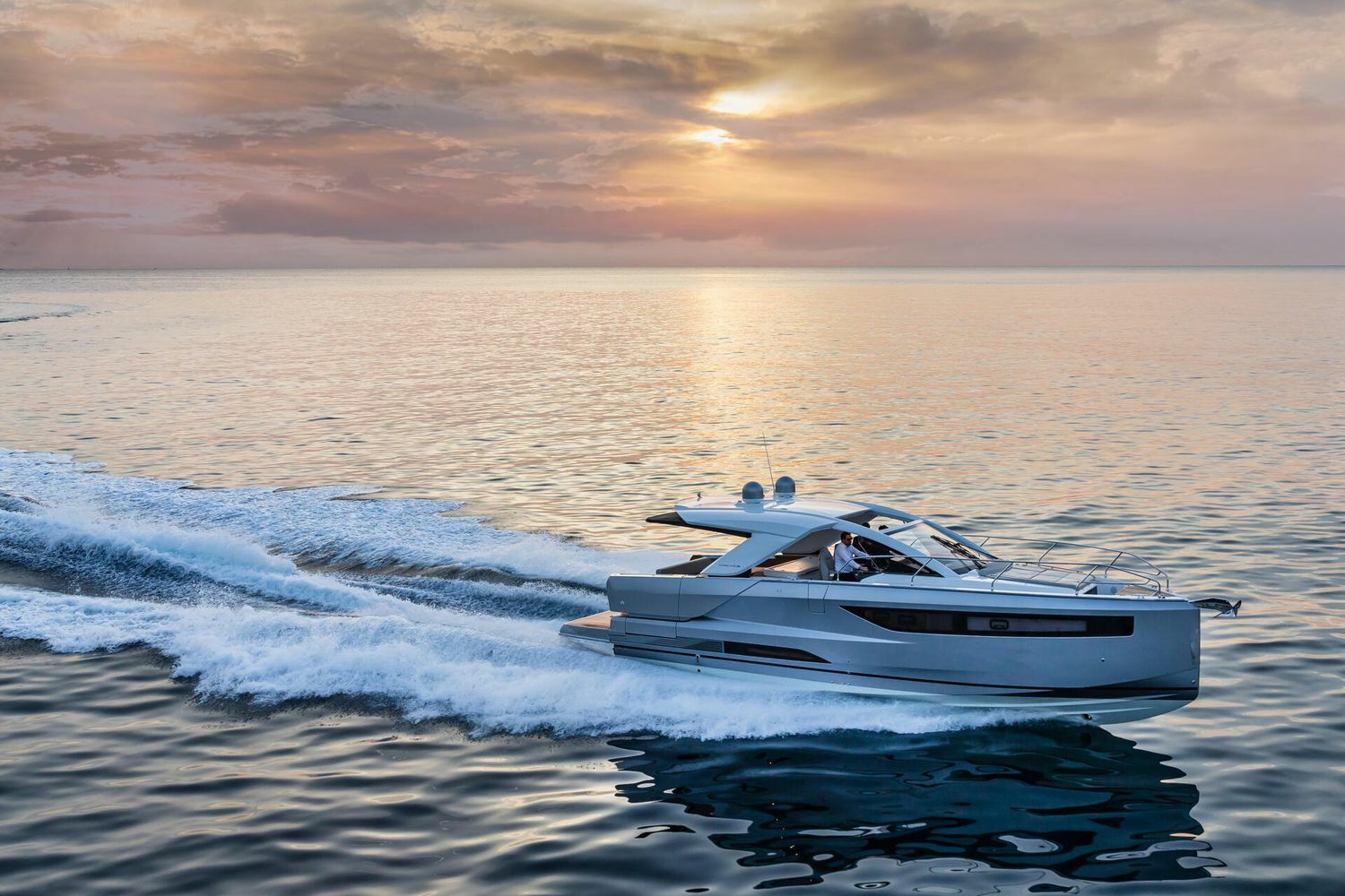 Jeanneau DB 43 inboard - cruising on the water