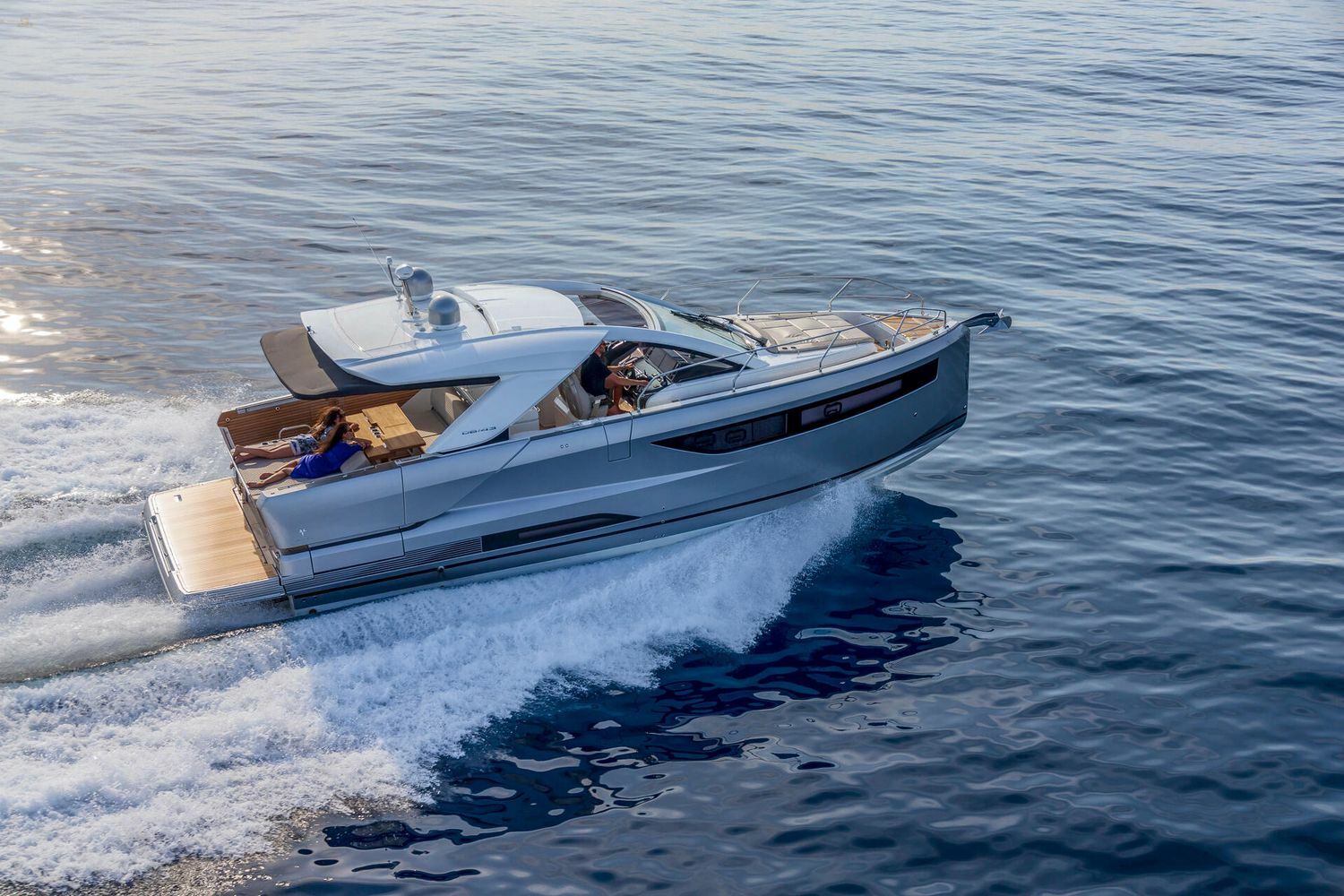 Jeanneau DB 43 inboard - overhead view from starboard side