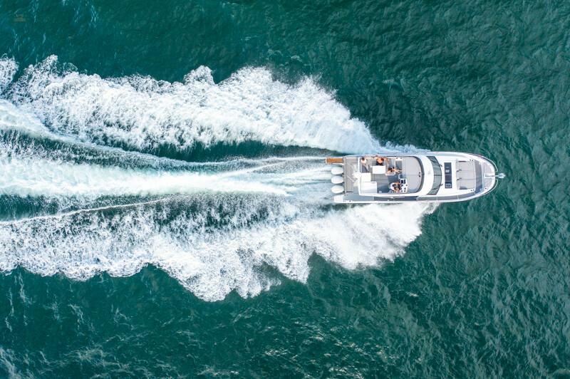 yachts-95476-366194_1.jpg