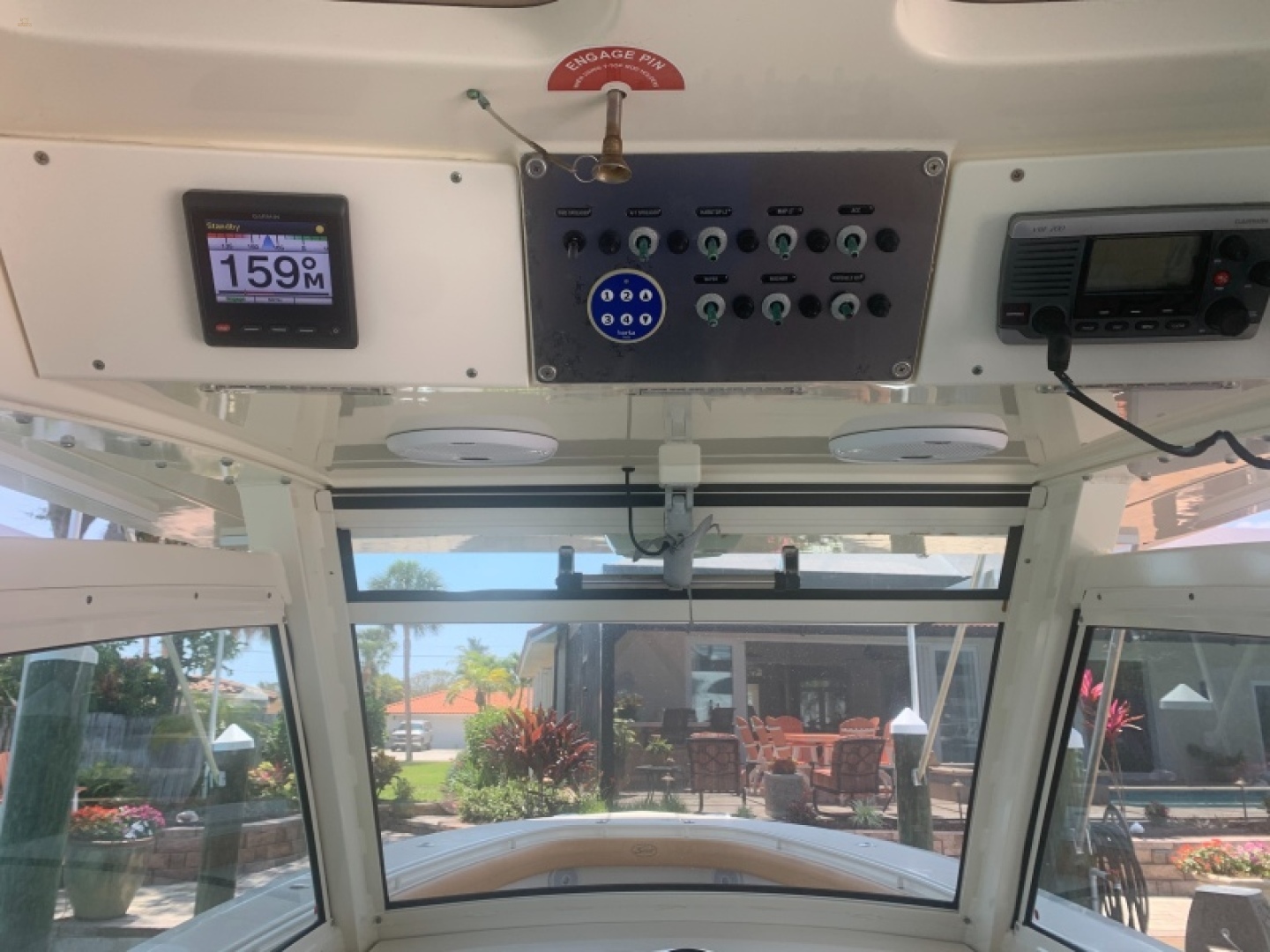 yachts-95542-366443_20.jpg