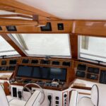 yachts-95598-366660_6.jpg