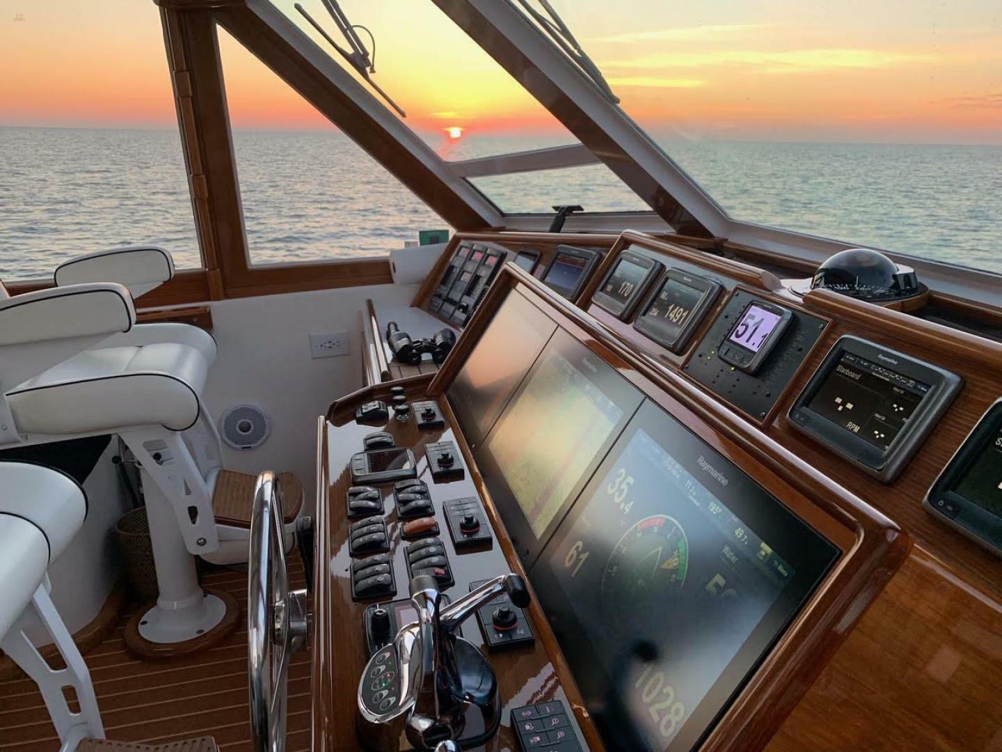 yachts-95598-366660_7.jpg