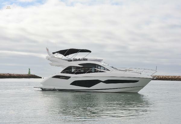 Sunseeker Manhattan 55