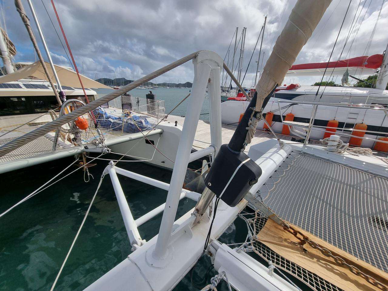 yachts-95933-367988_10.jpg