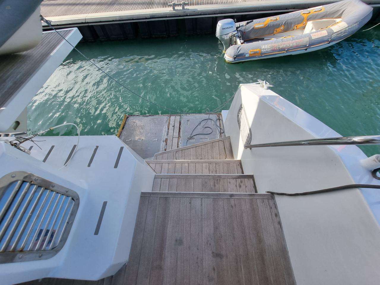 yachts-95933-367988_5.jpg