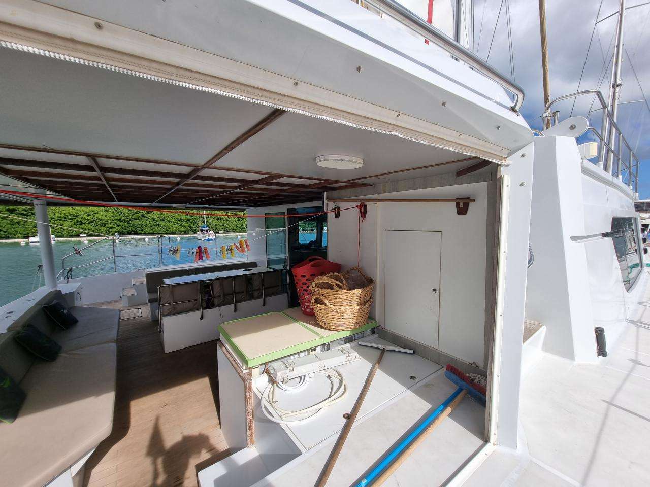 yachts-95933-367988_6.jpg