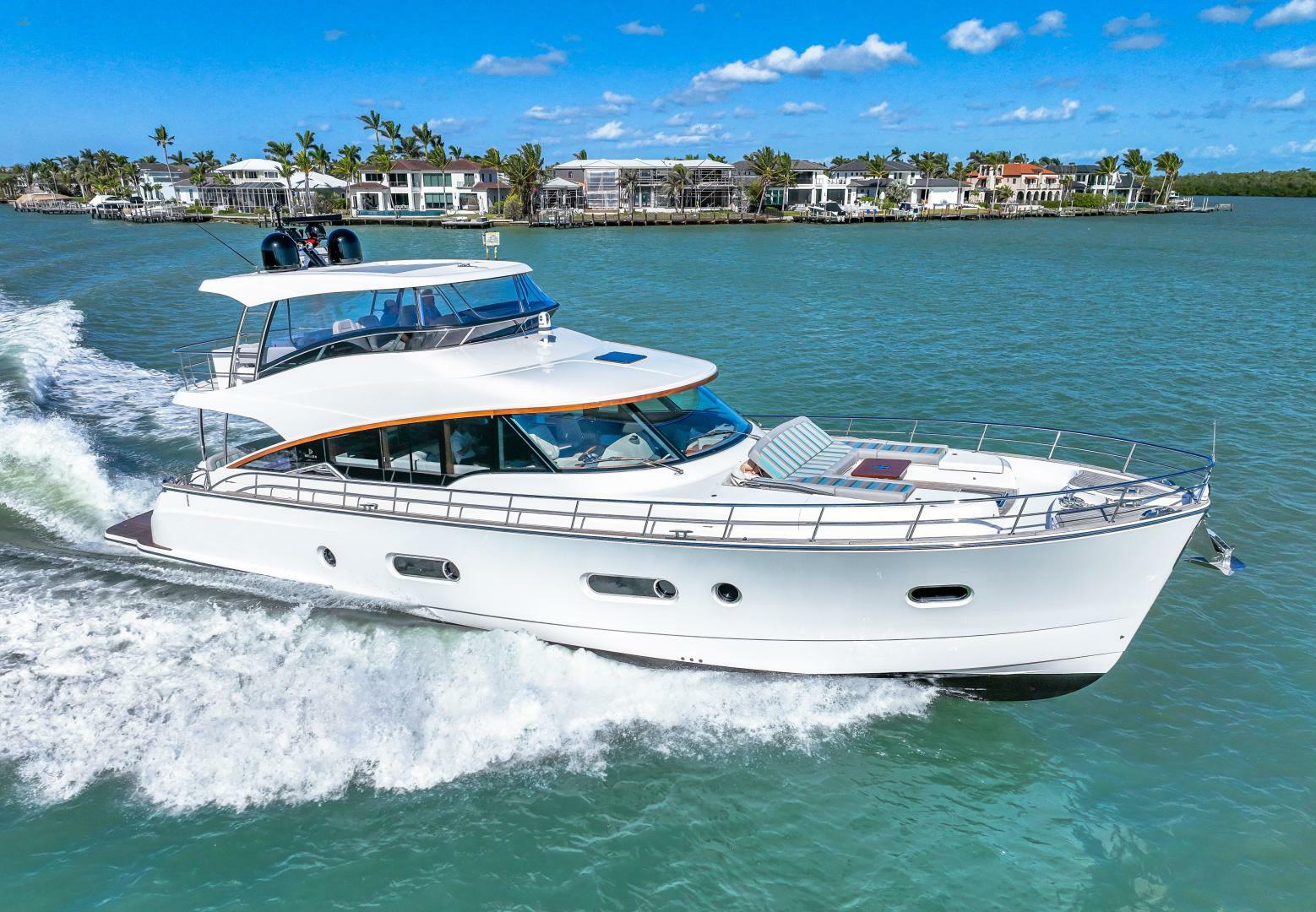 yachts-96589-370588_17.jpg