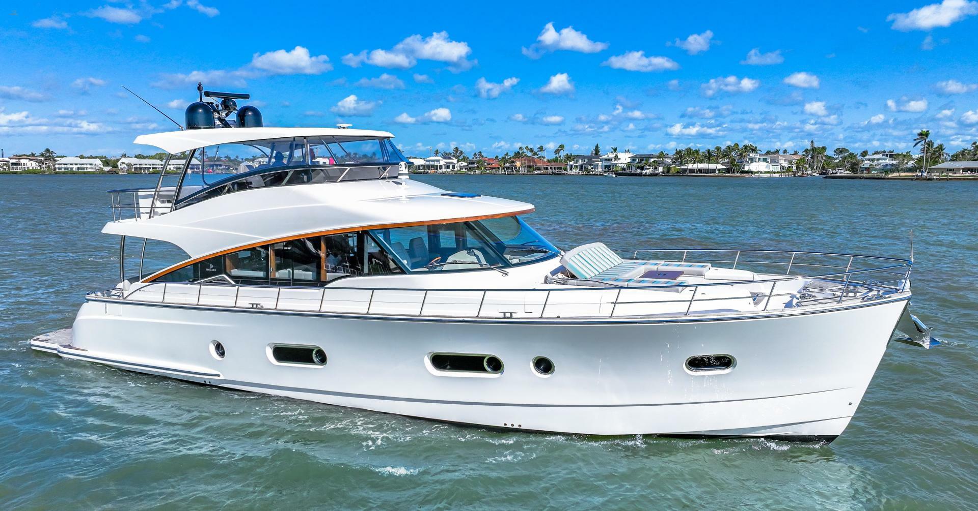 yachts-96589-370588_2.jpg