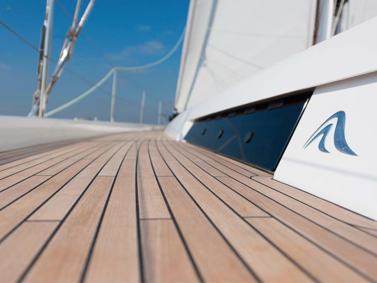 yachts-96593-370596_14.jpg