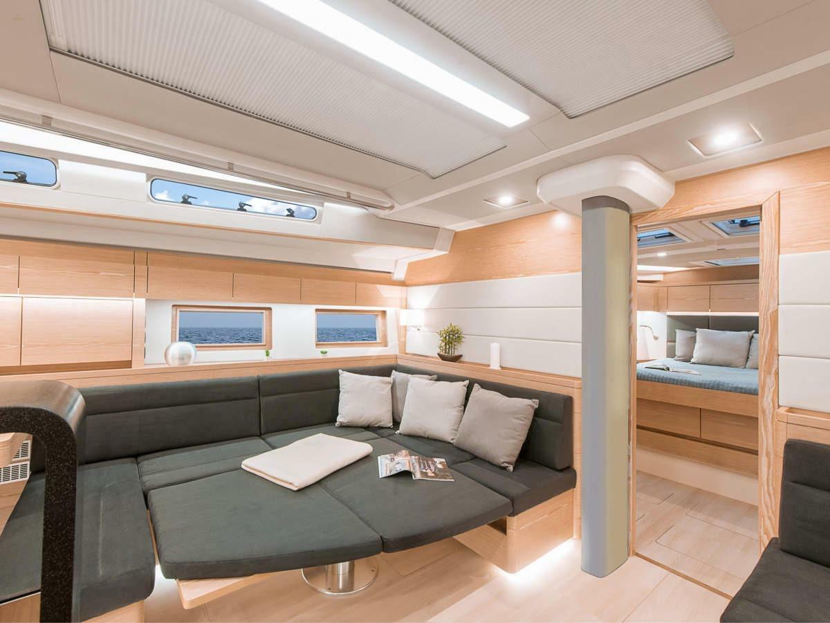 yachts-96593-370596_18.jpg