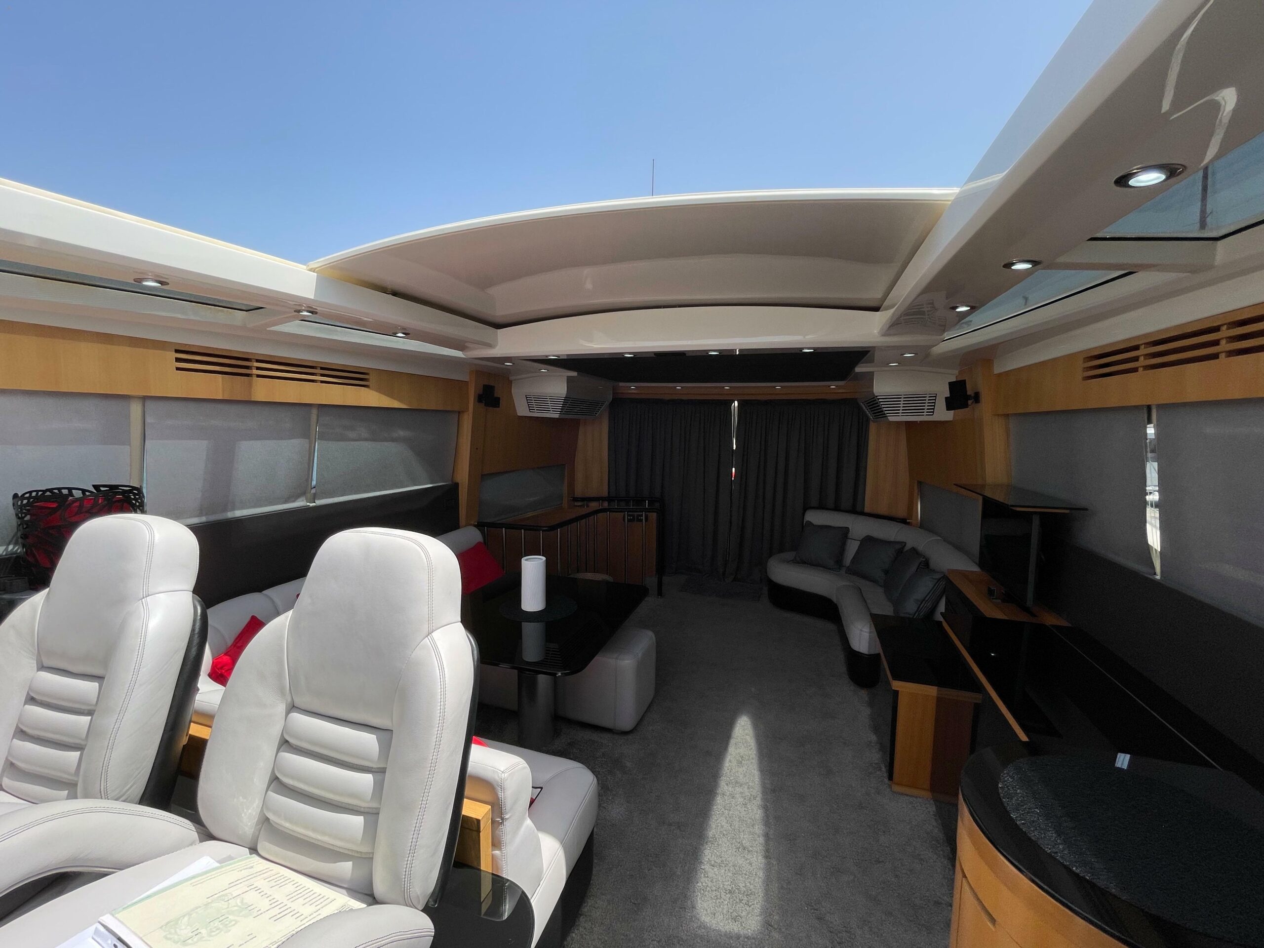 yachts-96732-371121_9.jpg