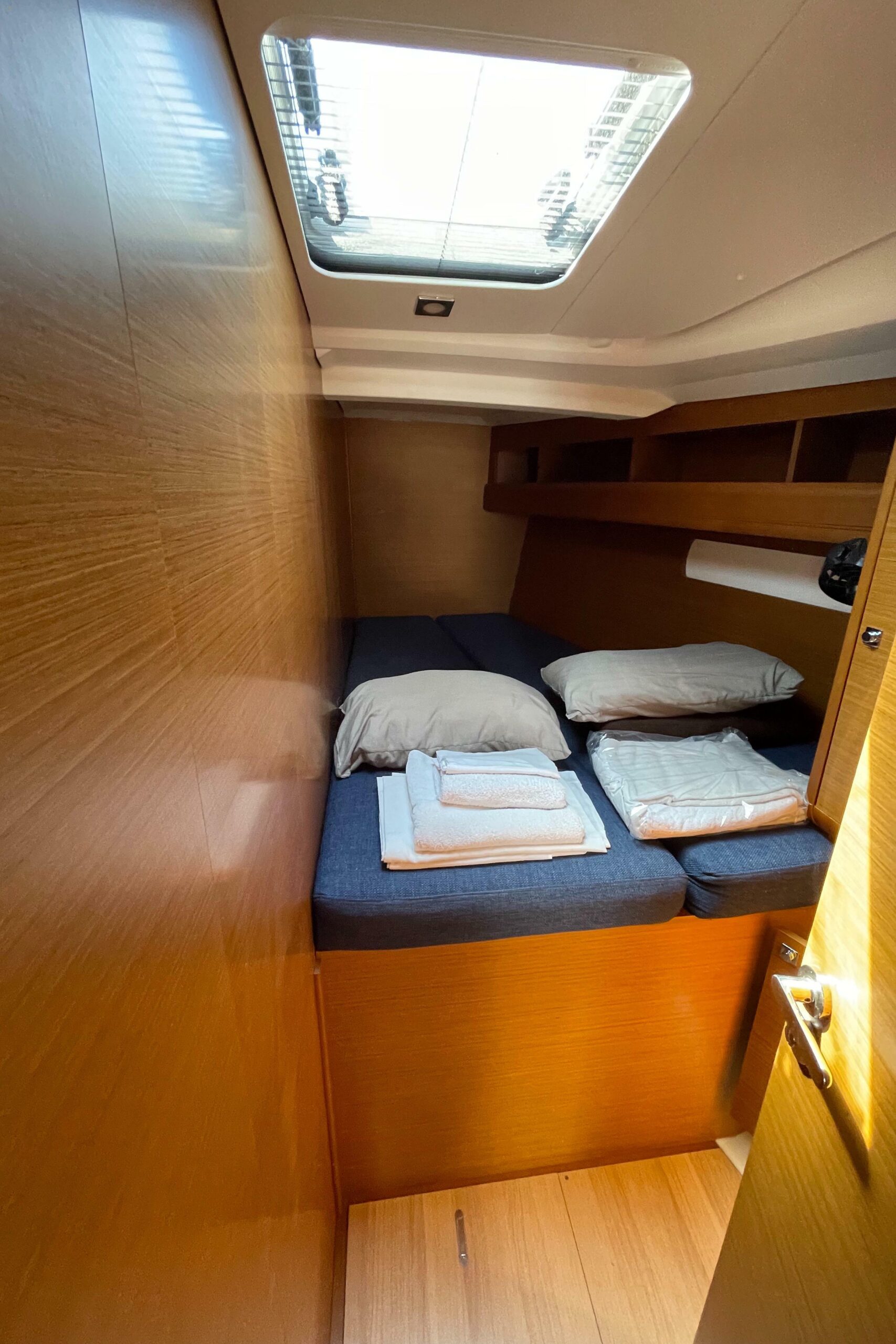 yachts-96738-371129_20.jpg