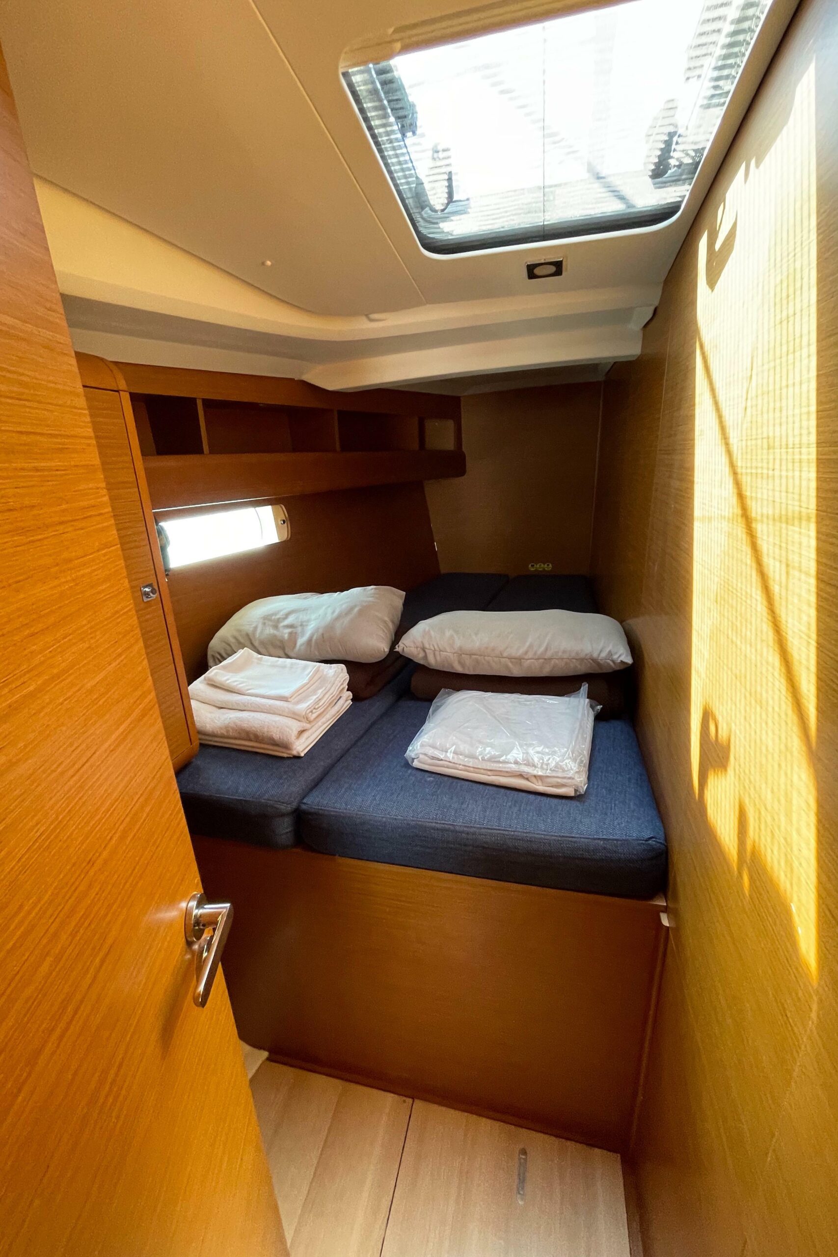 yachts-96738-371129_21.jpg