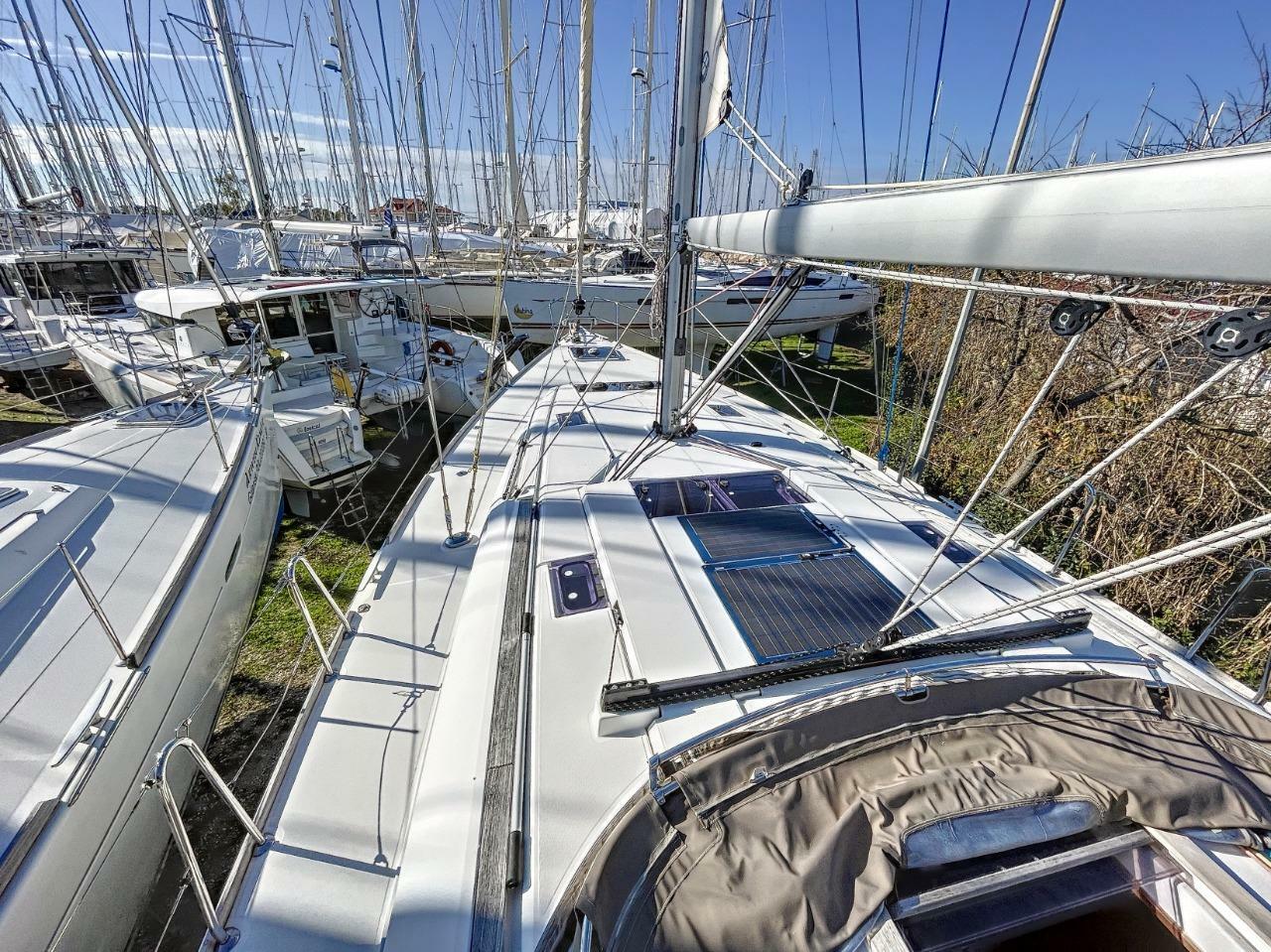 yachts-96766-371165_1.jpg