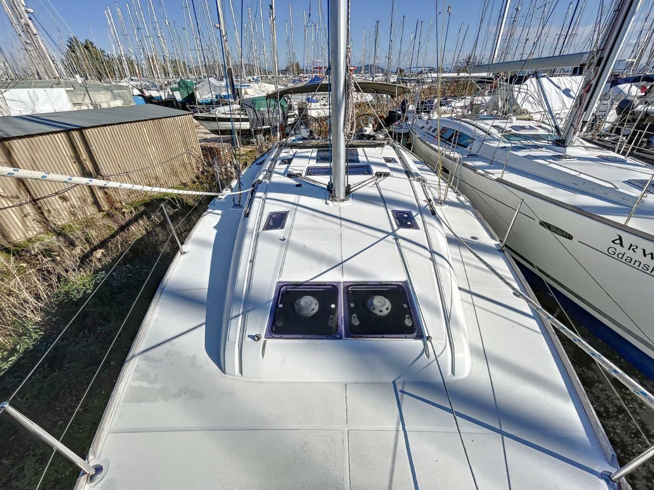yachts-96766-371165_2.jpg