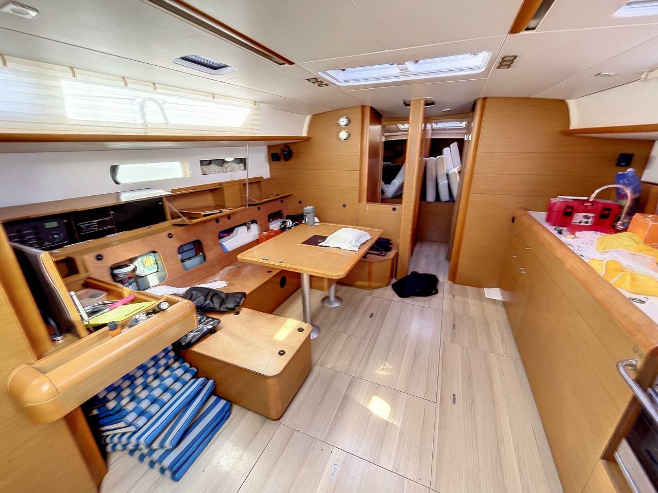 yachts-96766-371165_6.jpg