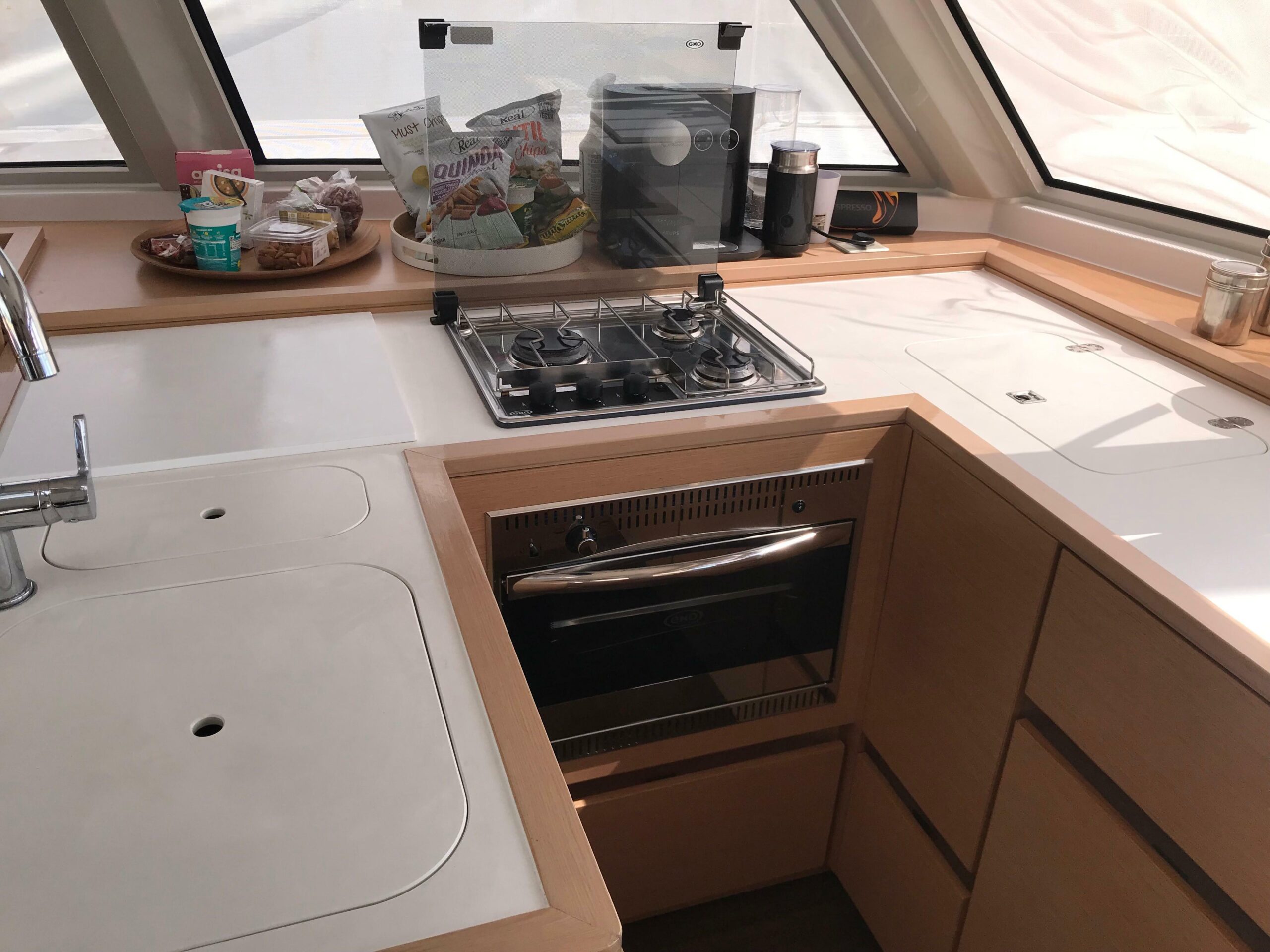 yachts-96837-371353_23.jpg
