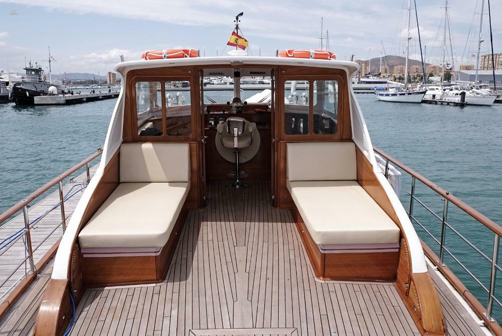 yachts-97025-372011_10.jpg