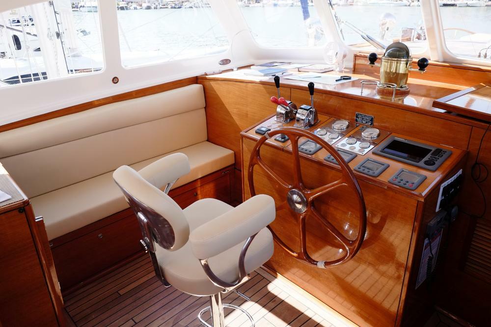 yachts-97025-372011_23.jpg