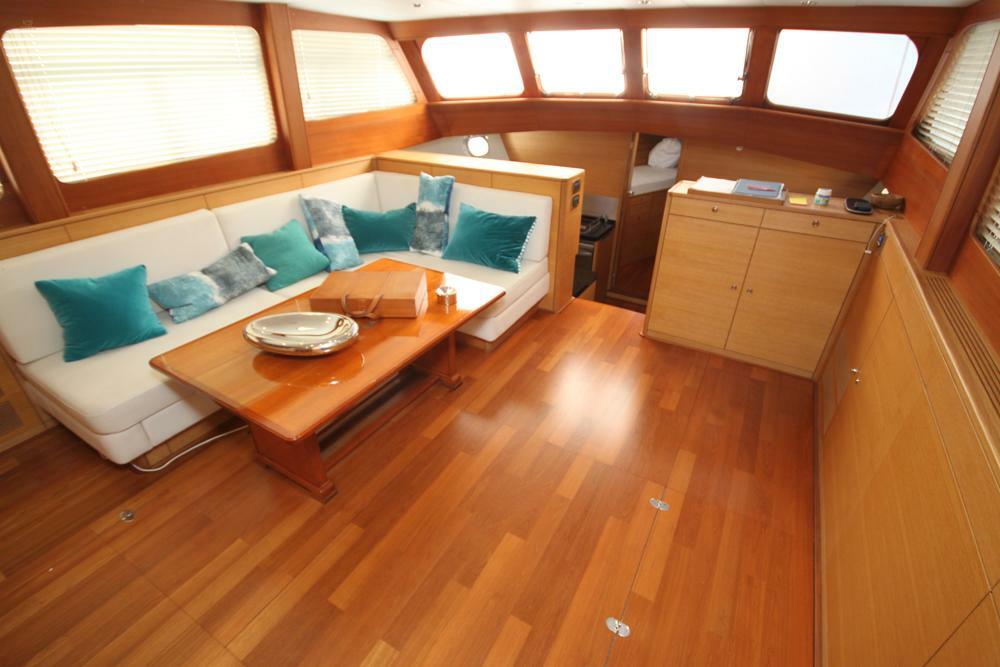 yachts-97025-372011_27.jpg