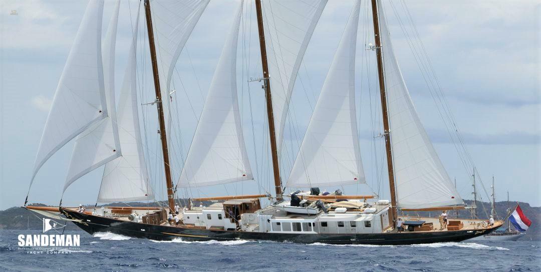 yachts-97072-372299_11.jpg