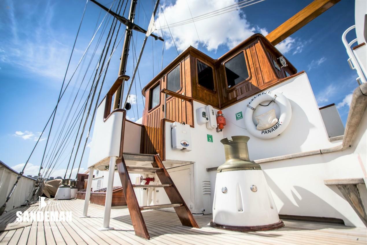 yachts-97072-372299_19.jpg