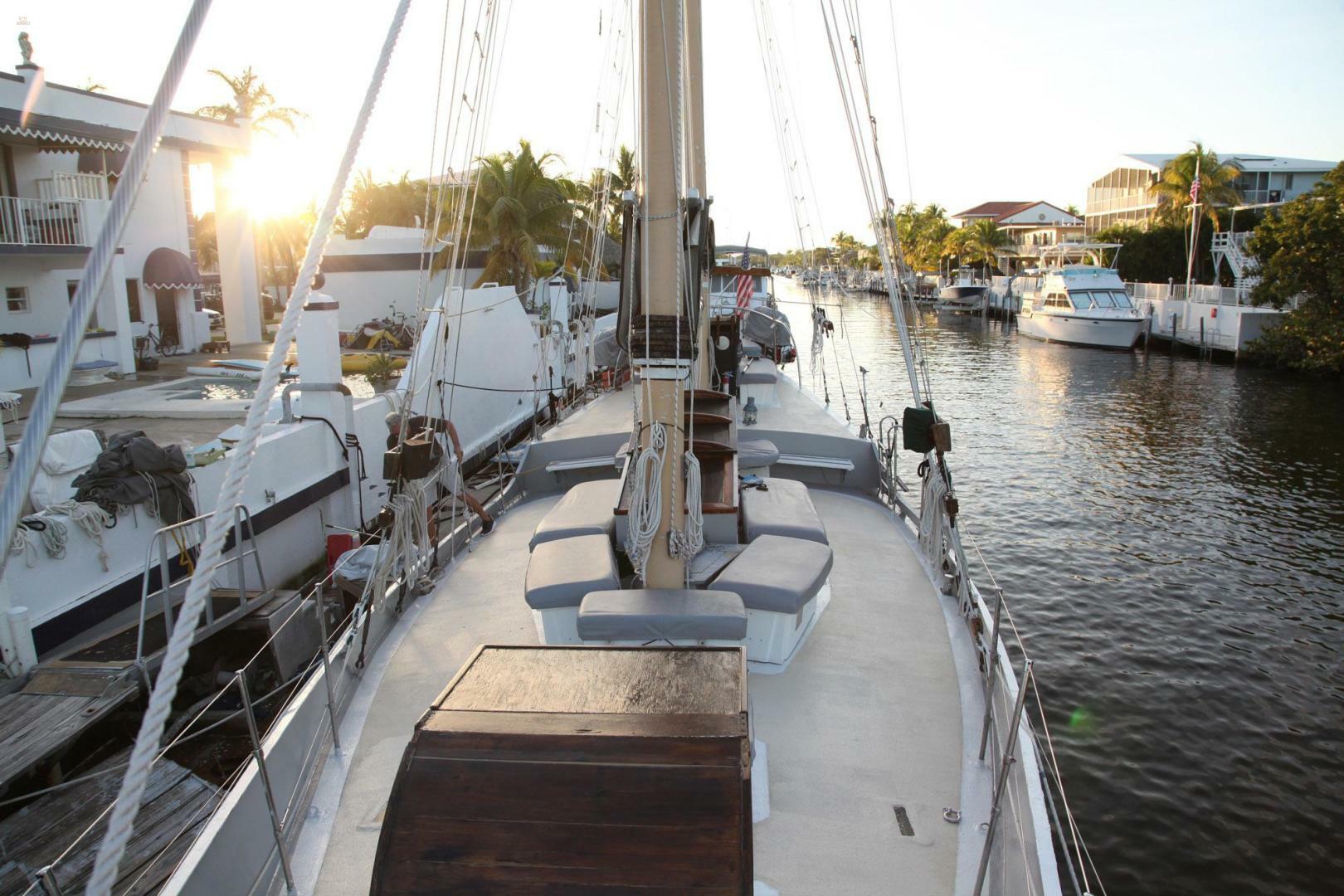 yachts-97664-375620_21.jpg