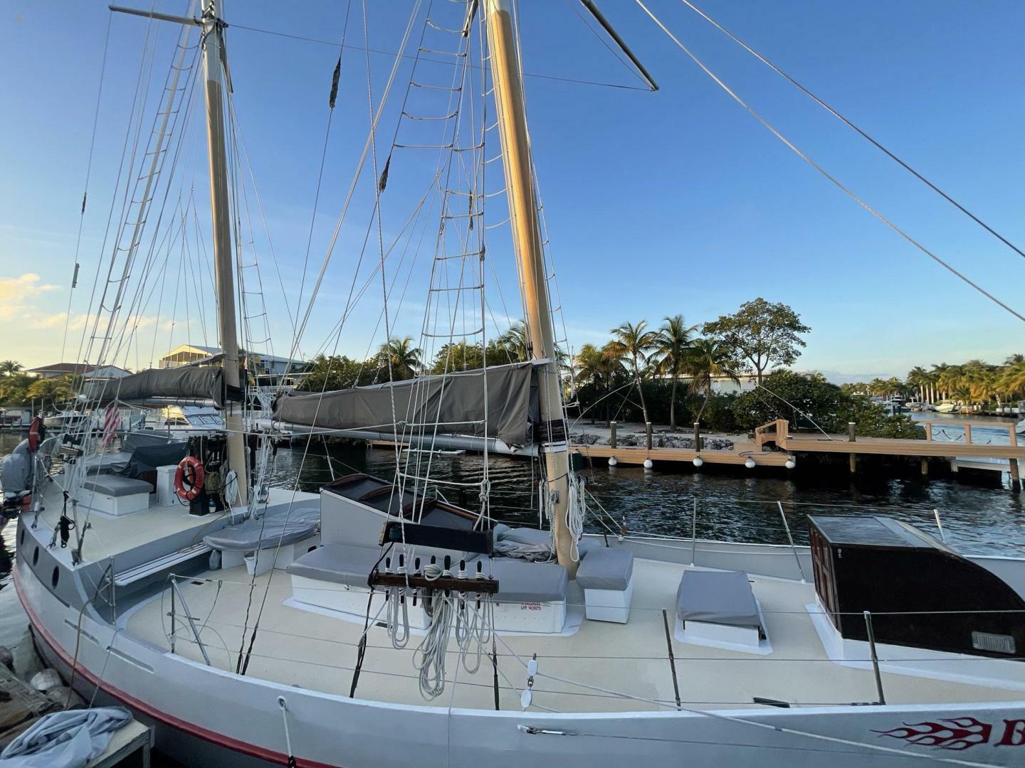 yachts-97664-375620_24.jpg