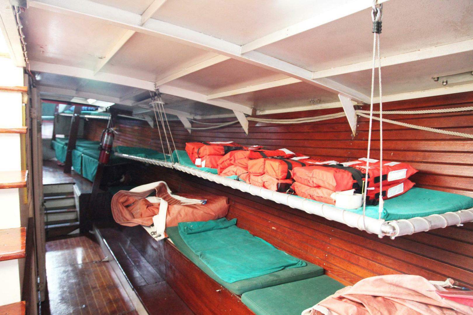 yachts-97664-375620_7.jpg