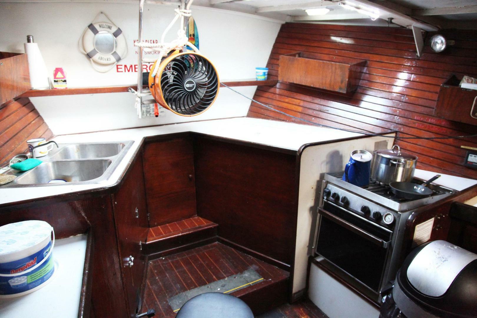 yachts-97664-375620_9.jpg
