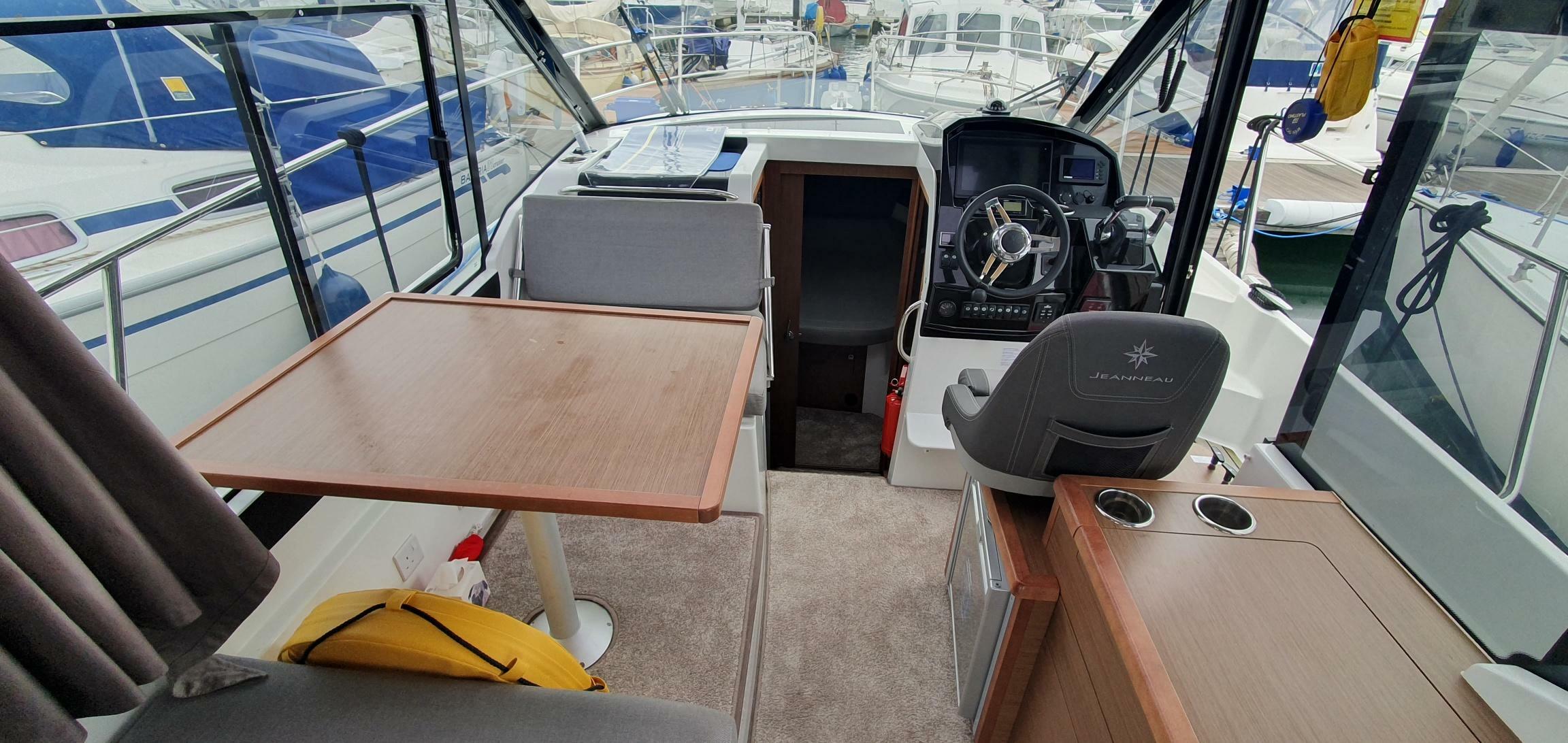yachts-97722-375783_1.jpg