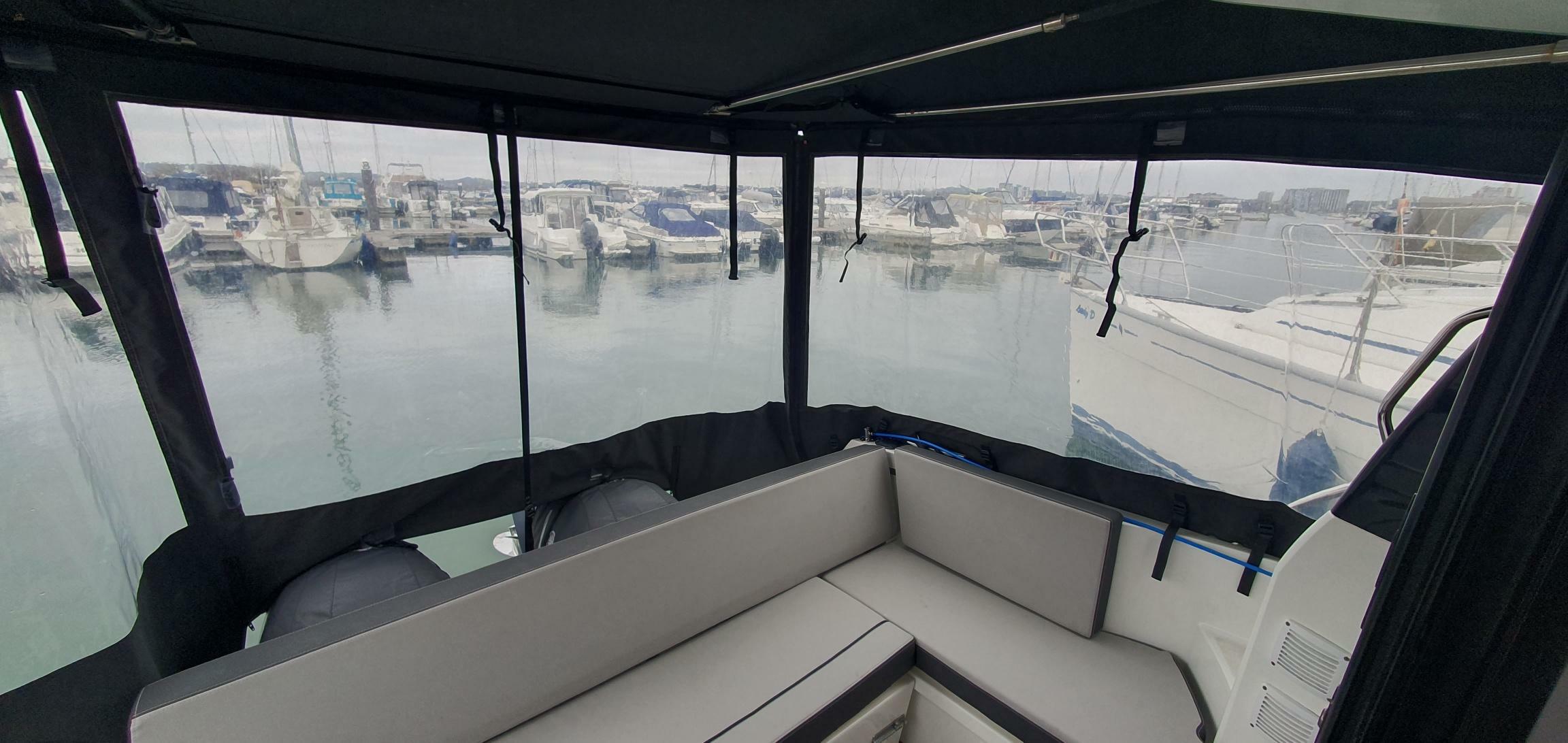 yachts-97722-375783_28.jpg