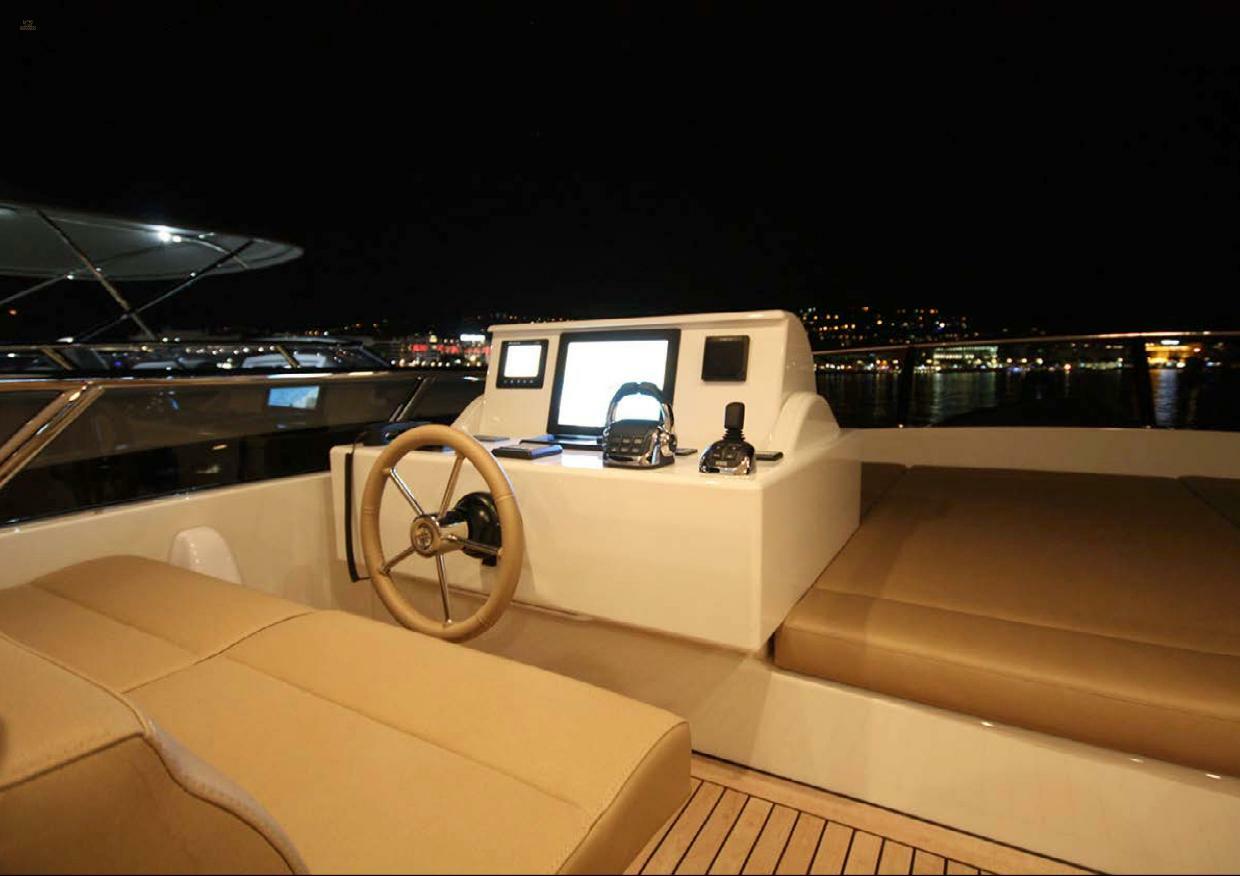 yachts-97746-375878_1.jpg