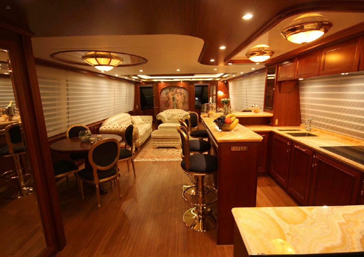 yachts-97746-375878_11.jpg