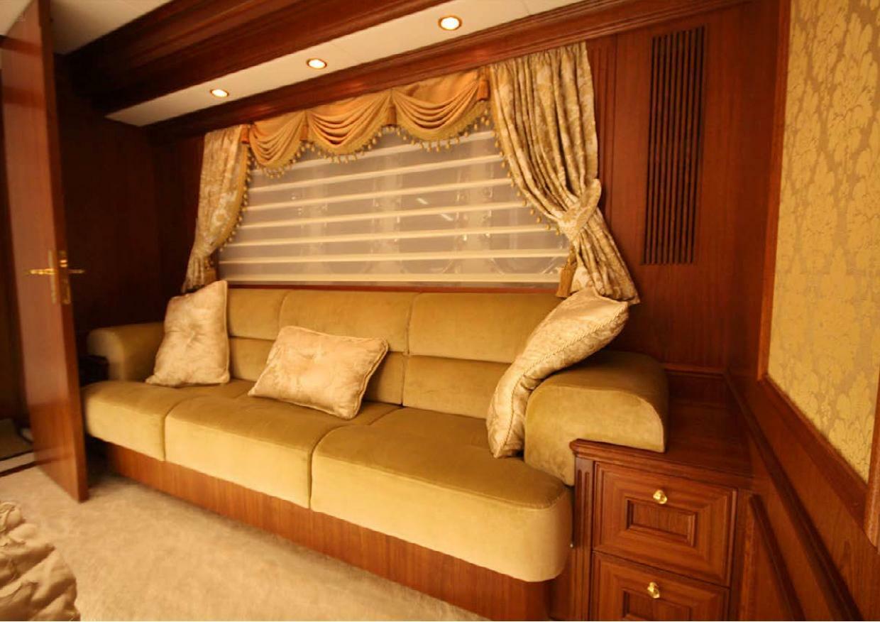 yachts-97746-375878_18.jpg