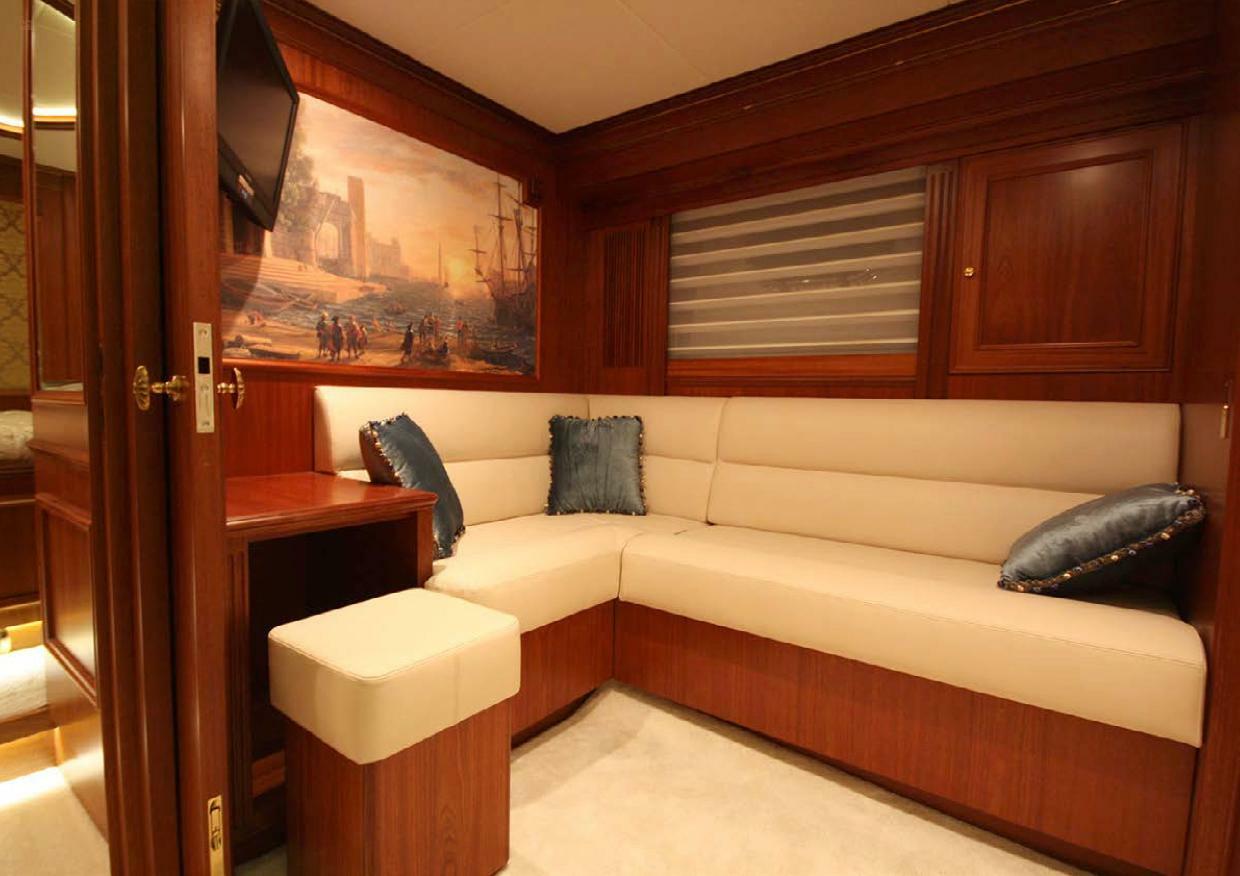 yachts-97746-375878_7.jpg